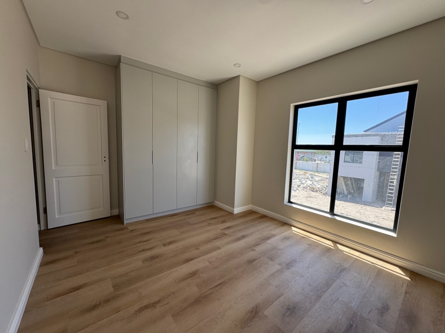 2 Bedroom Property for Sale in Sandown Western Cape